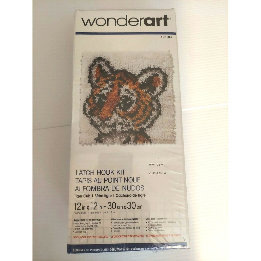 New Sealed WonderArt Latch Hook Kit‎ Tiger Cub 12"x12" Rug Wall Hanging